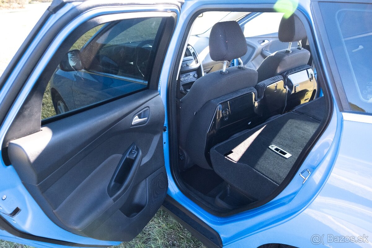 Ford Focus 2017 combi - 12