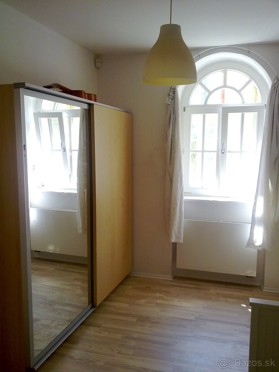 Unikátny staromestský byt 75m, ul. Palisády, top INVESTÍCIA - 12