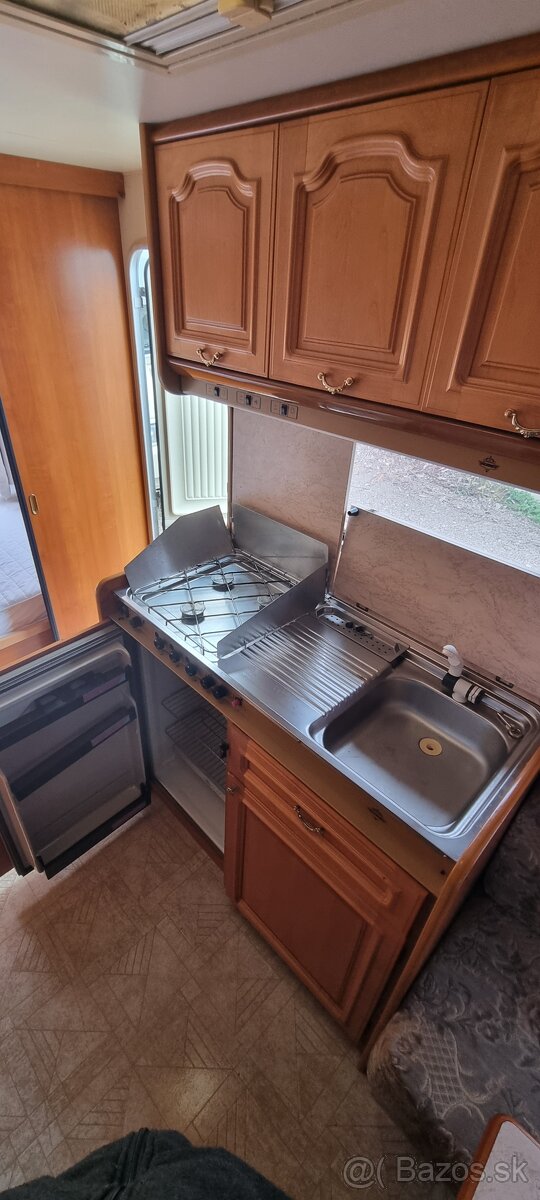 Hobby prestige obytný karavan zimní paket - 12