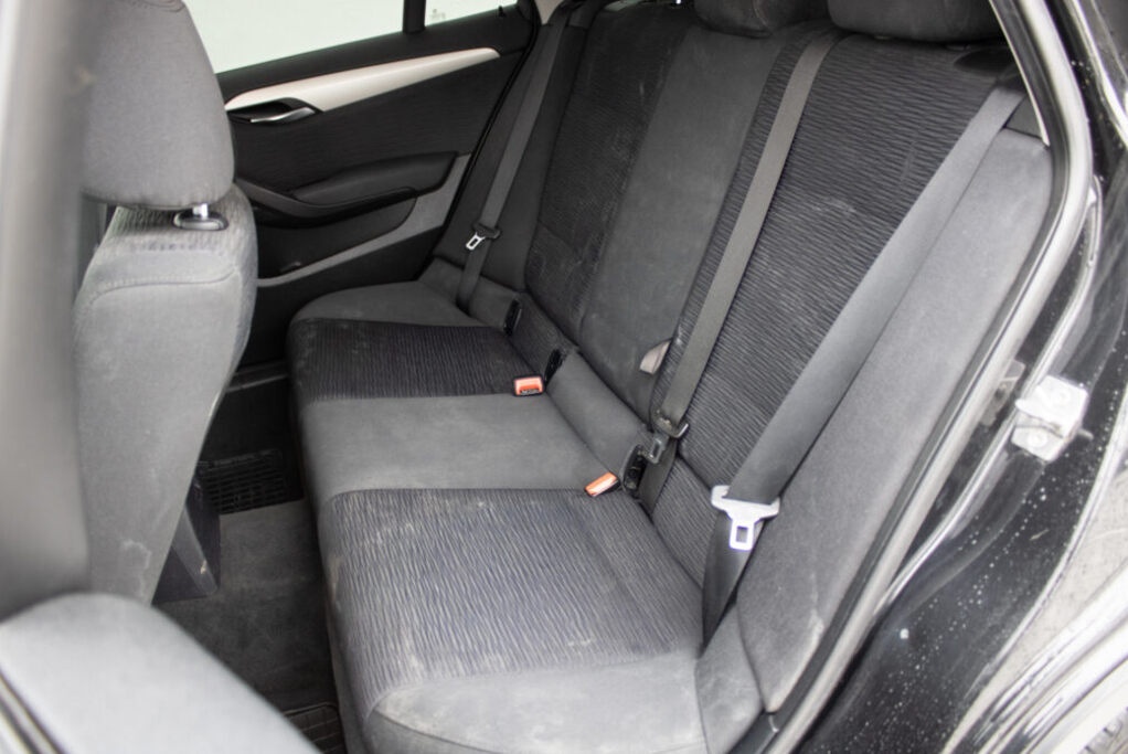 BMW X1 xDrive 18d A/T. - 12