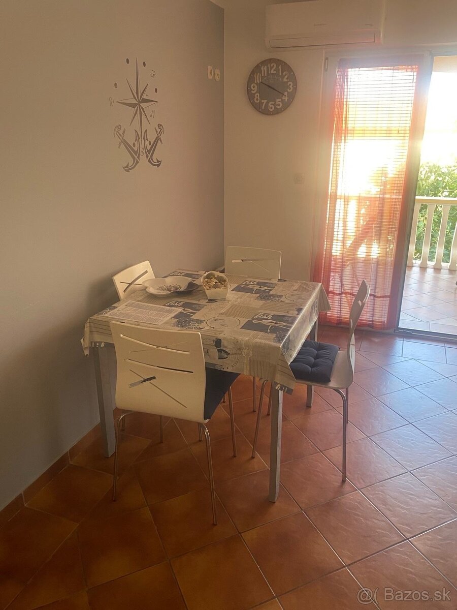 Chorvátsko, apartmán 70 metrov od mora. - 12