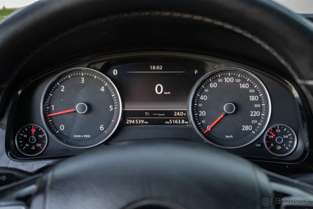 Volkswagen Touareg II 3.0 V6 TDI BlueMotion - 12