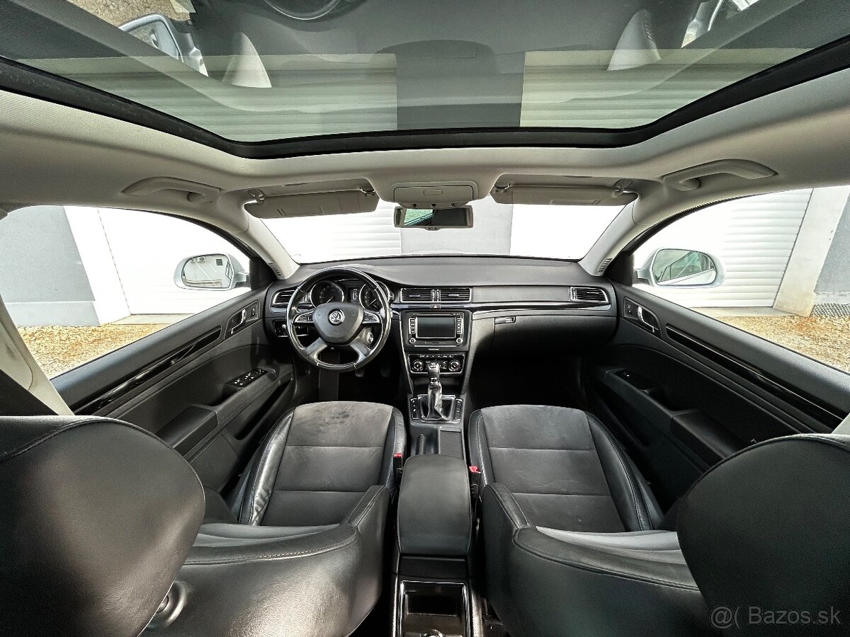 ŠKODA SUPERB 2,0 TDI,4x4 MODEL 2015,XENON,PANORAMA - 12