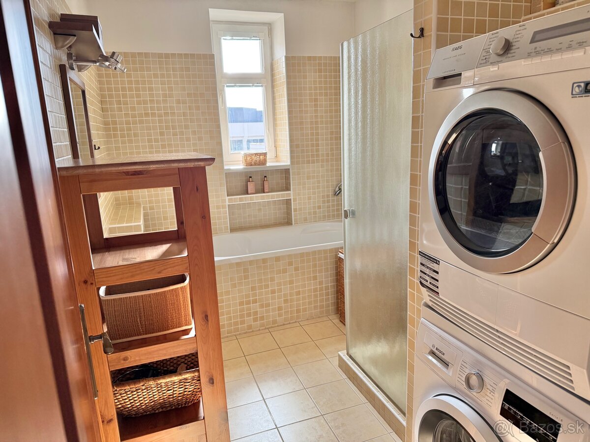 Jedinečný 3 izbový byt Staré Mesto 115m2 - 12