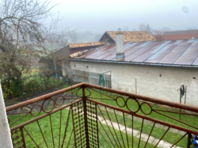 Rodinný dom Očová, tichá ulica, slnečný pozemok, voľný - 12