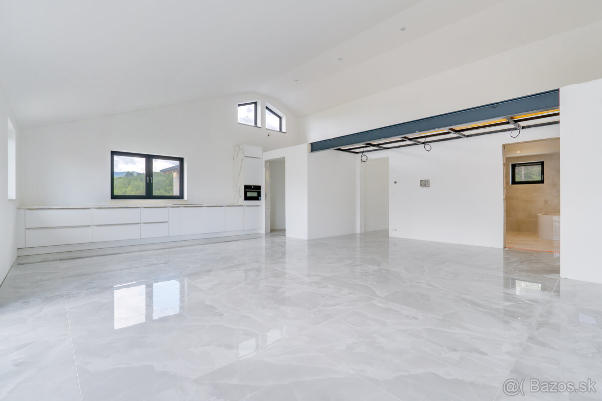 Na predaj 3 moderné nízkoenergetické rodinné domy v obci Val - 12