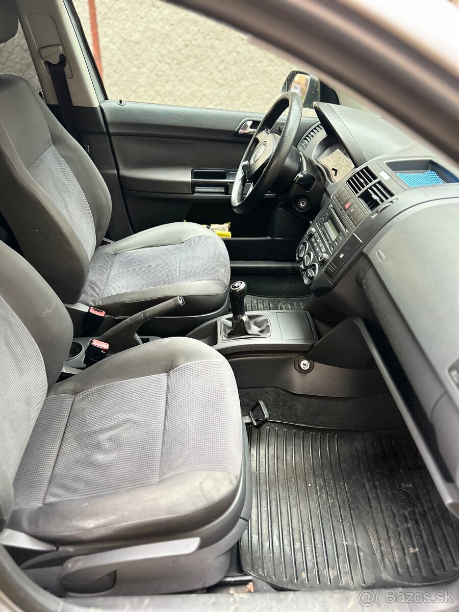 Volkswagen Polo 1.4 benzin 55kw r2005 - 12