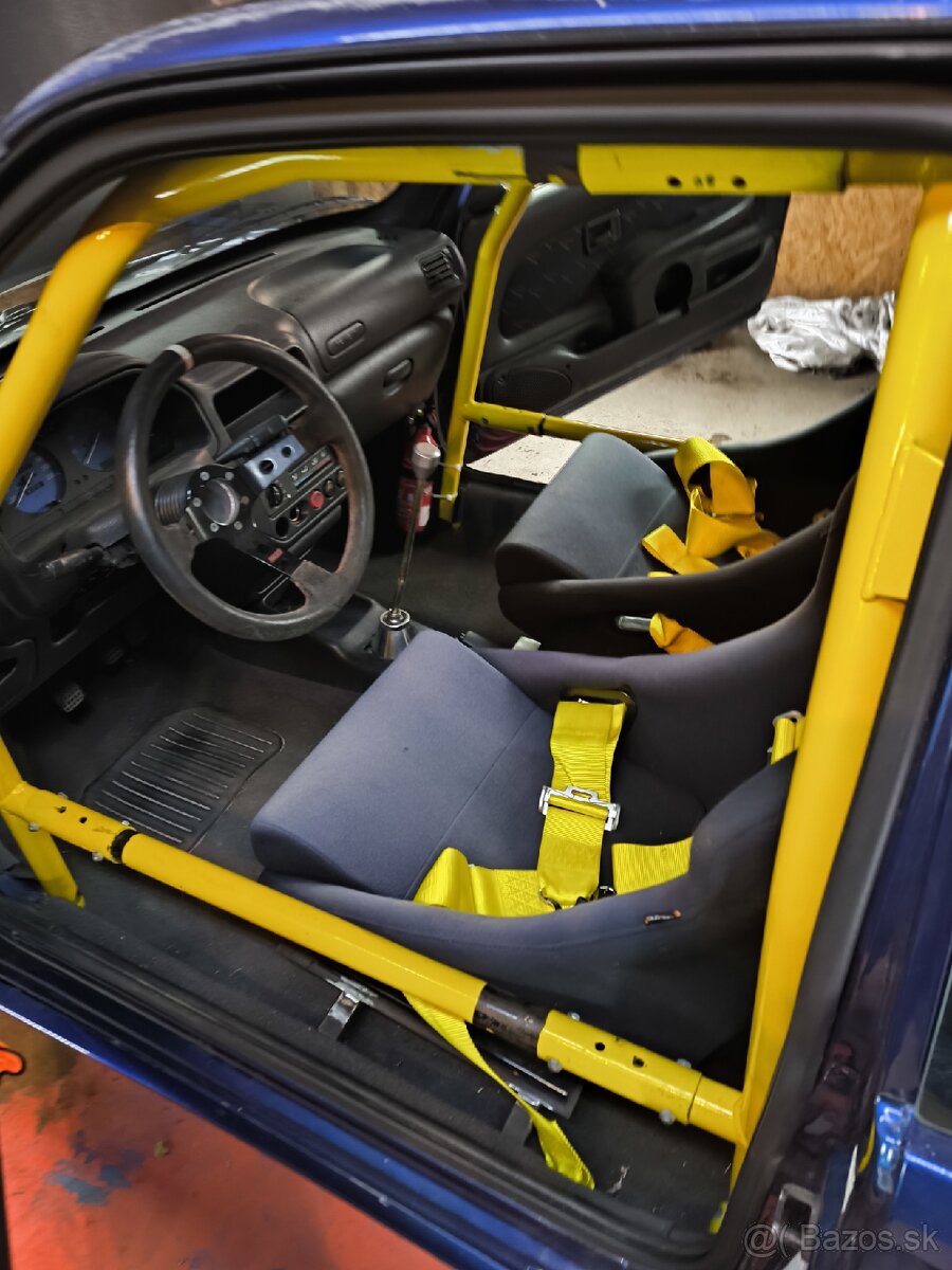 Peugeot 106 GTi S16 1.6 16v - 12