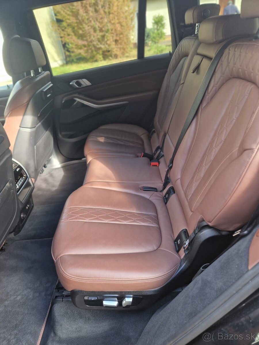BMW X7 xDrive M50d A/T - 12
