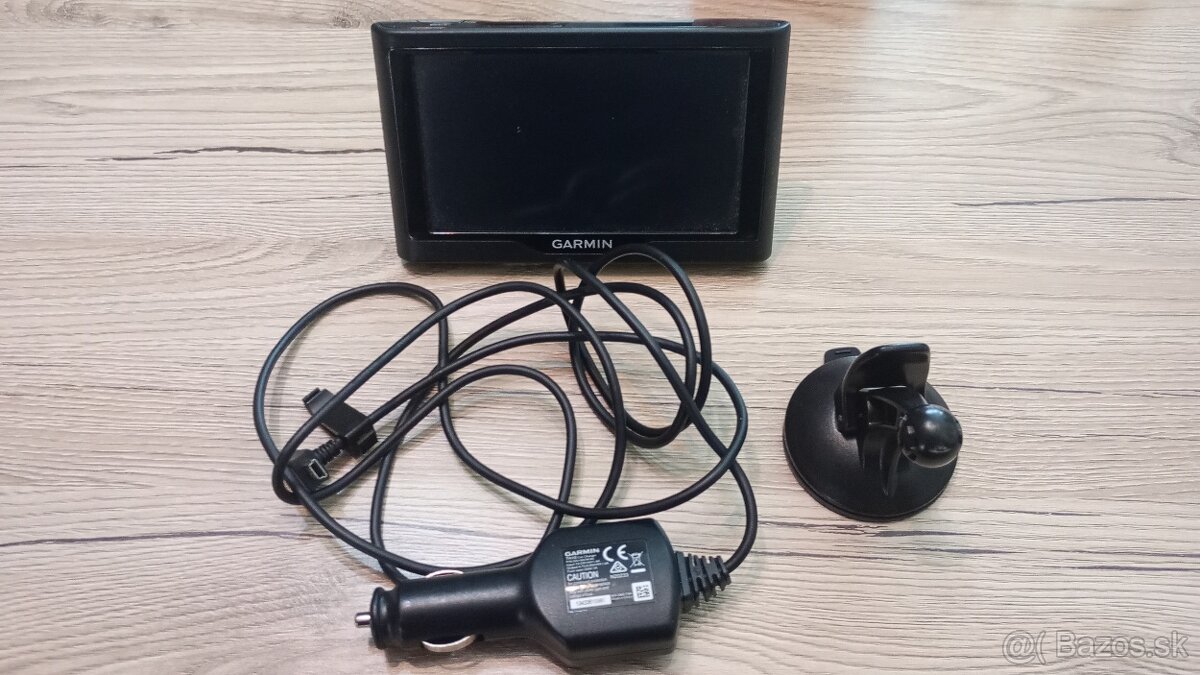 Predám navigáciu Garmin Nüvi 57 LMT - 12