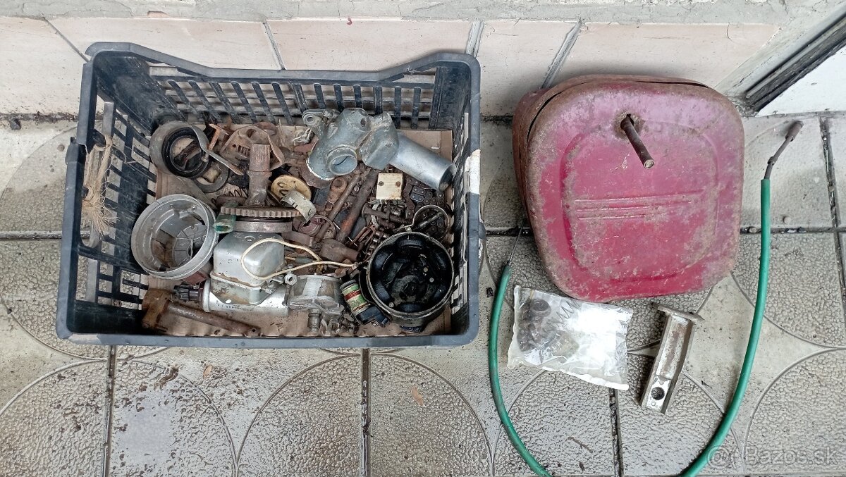 Jawa 250 353 kývačka - 12