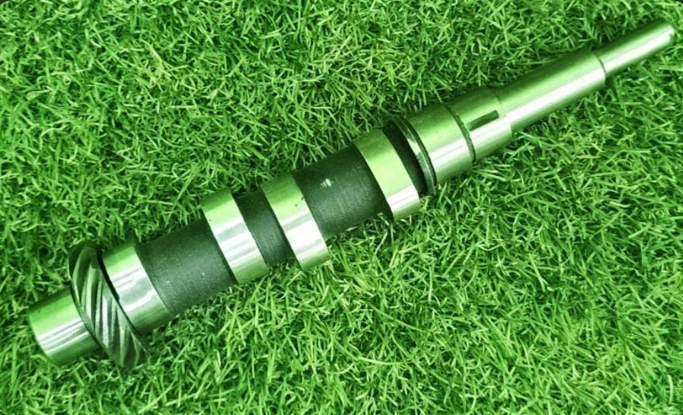 Vačka písty kroužky ventily kliková hřídel spojka - 12