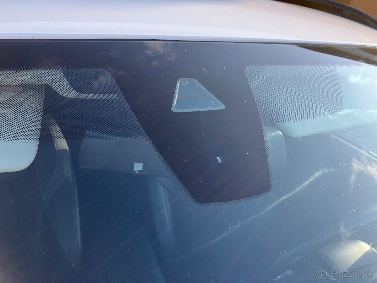 320D Touring Xdrive, 140Kw, Sport Line, ODPOČET DPH - 12