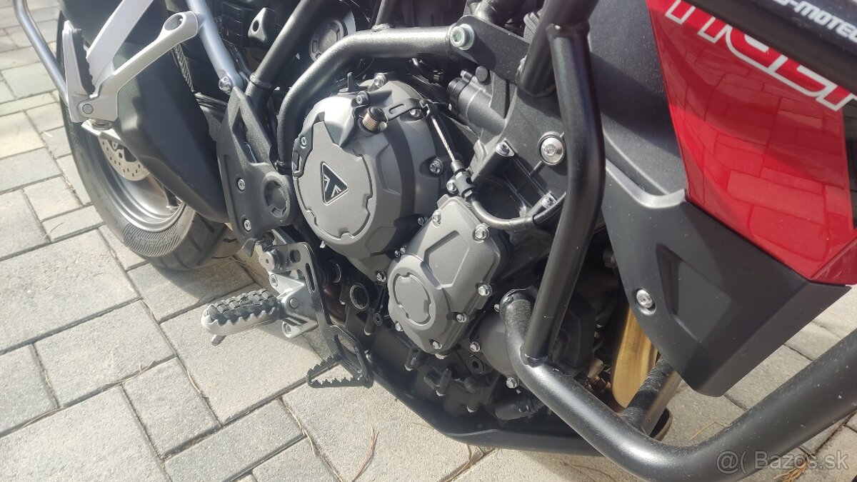 Triumph Tiger 900 GT - 12