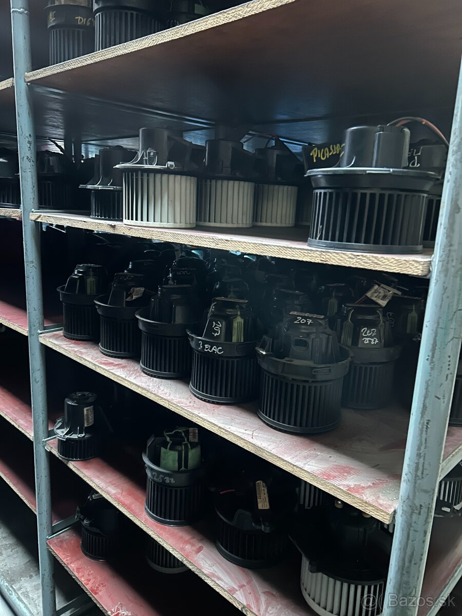 Náhradné diely PEUGEOT CITROEN - 12