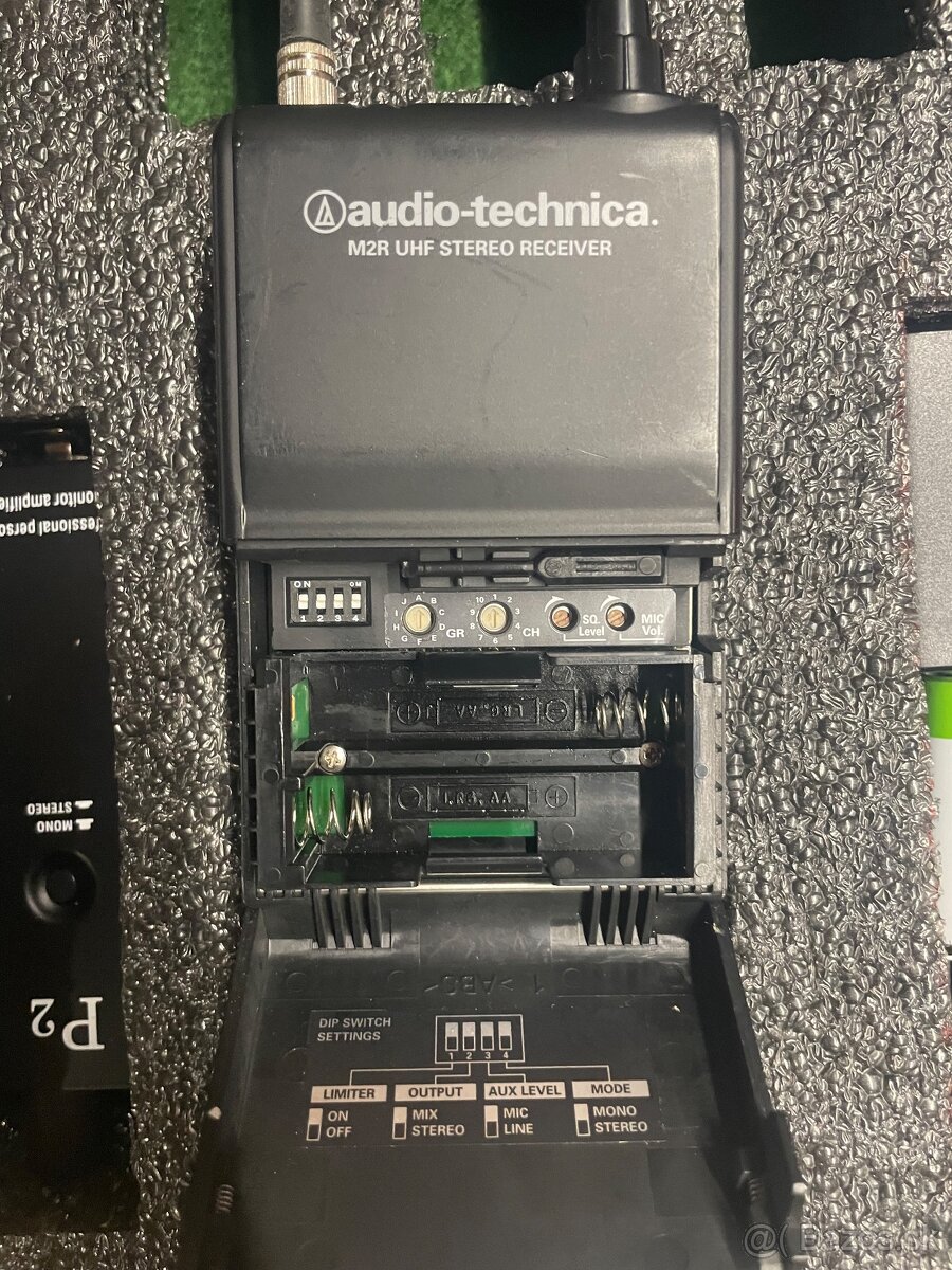 Režie - vč.IN EAR a výstupů do - FoH - 12