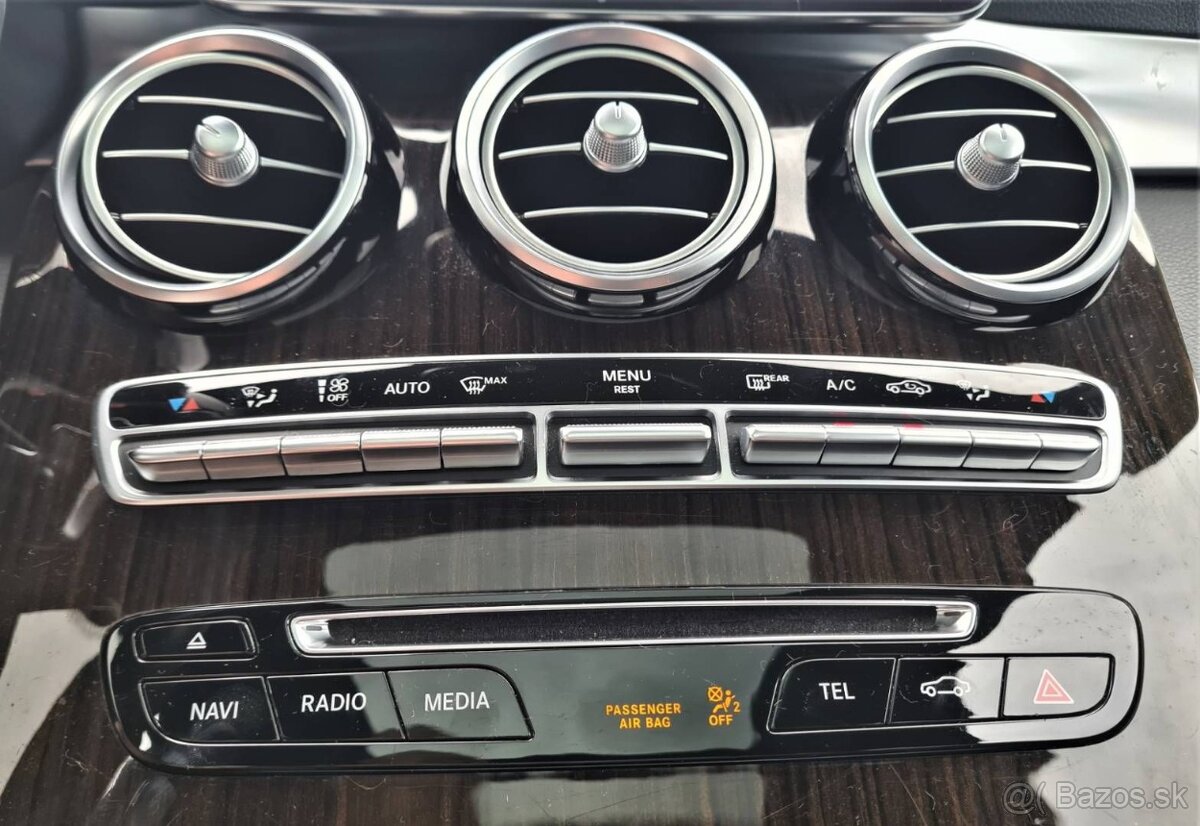 Mercedes GLC 350D, AMG - nadštandartná výbava - 12