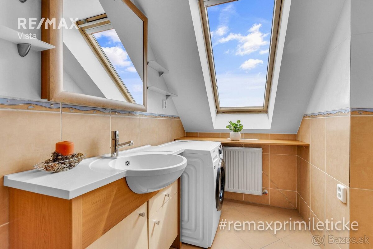 NA PREDAJ 3-izbový mezanín v Starom Meste pod hradom - 12