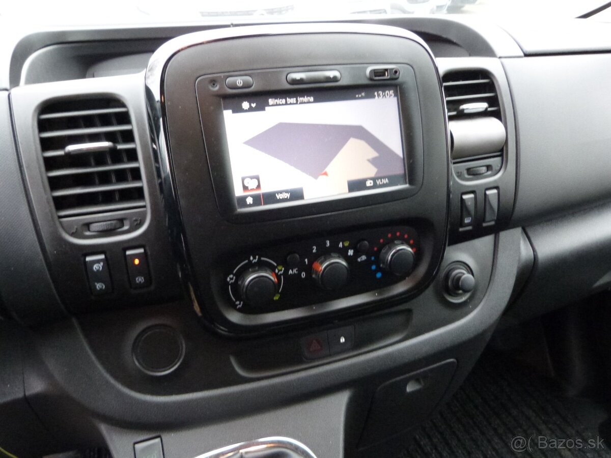 Renault Trafic SpaceClass 1.6 dCi 125 L2H1 - 12