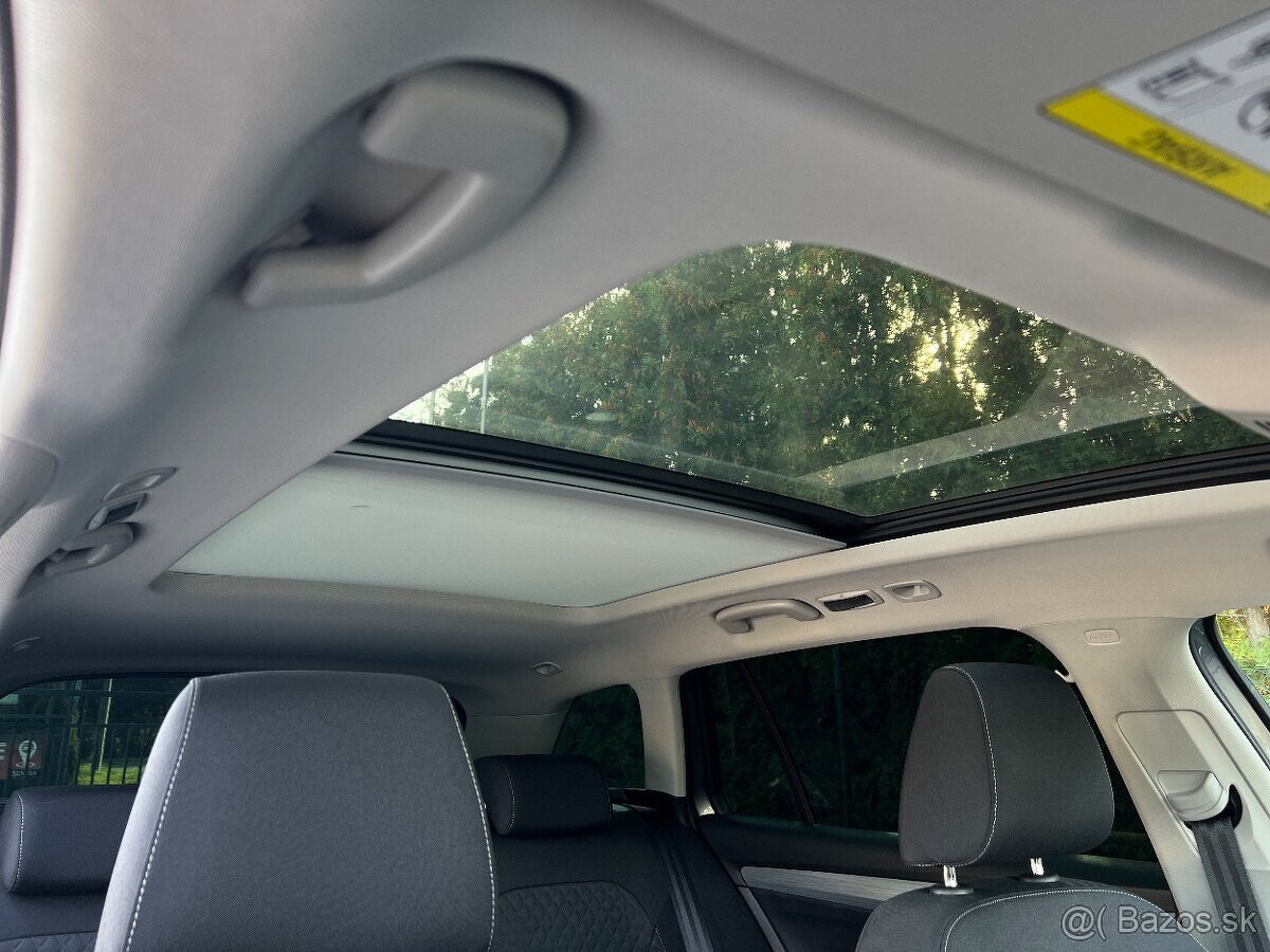 Škoda Superb Combi 2.0 TDI SCR Style DSG - 12