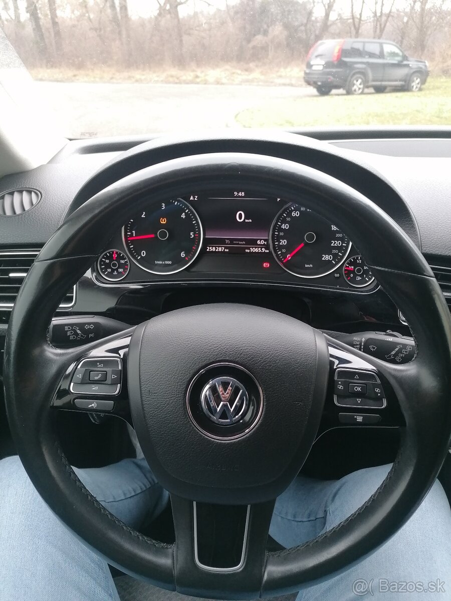 VW TOUAREG 3.0 V6 TDI 193 KW - 12