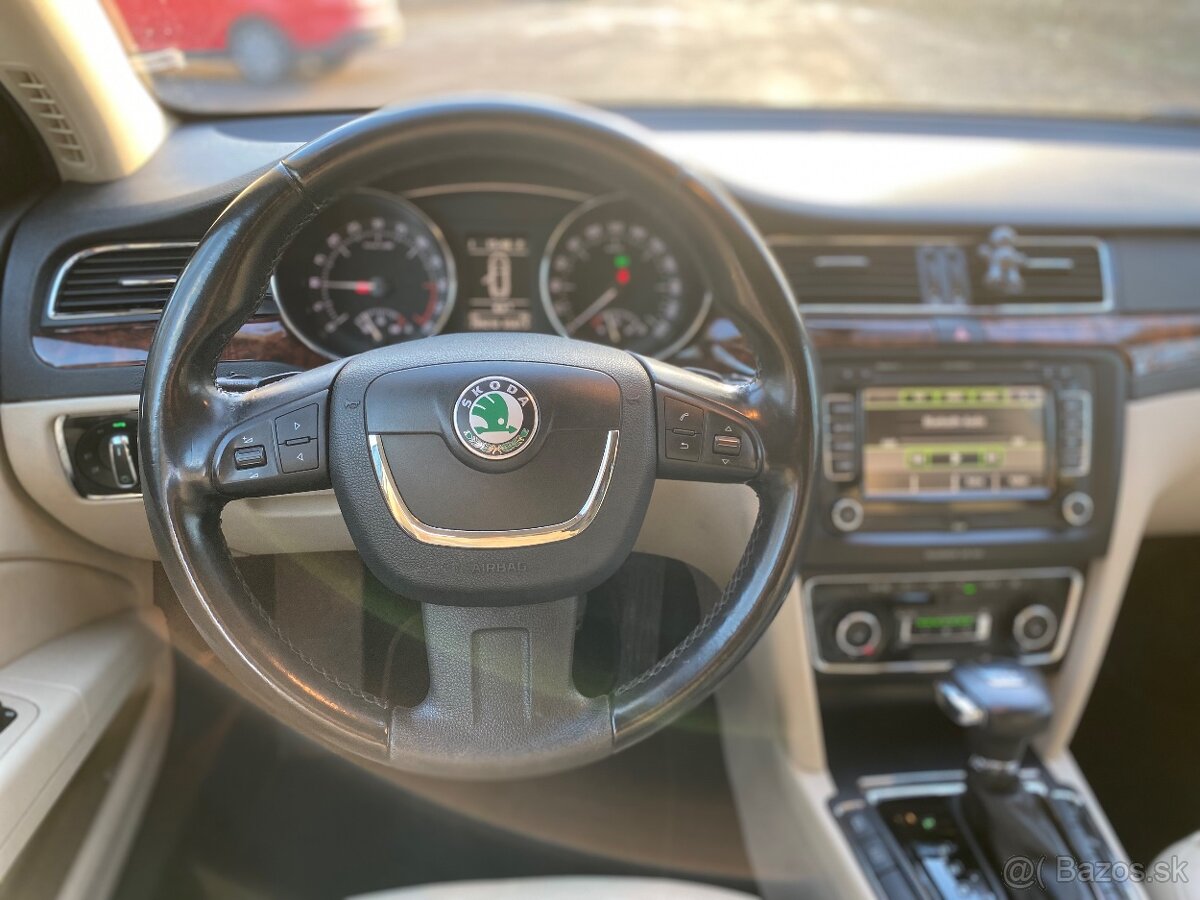 Škoda superb - 12
