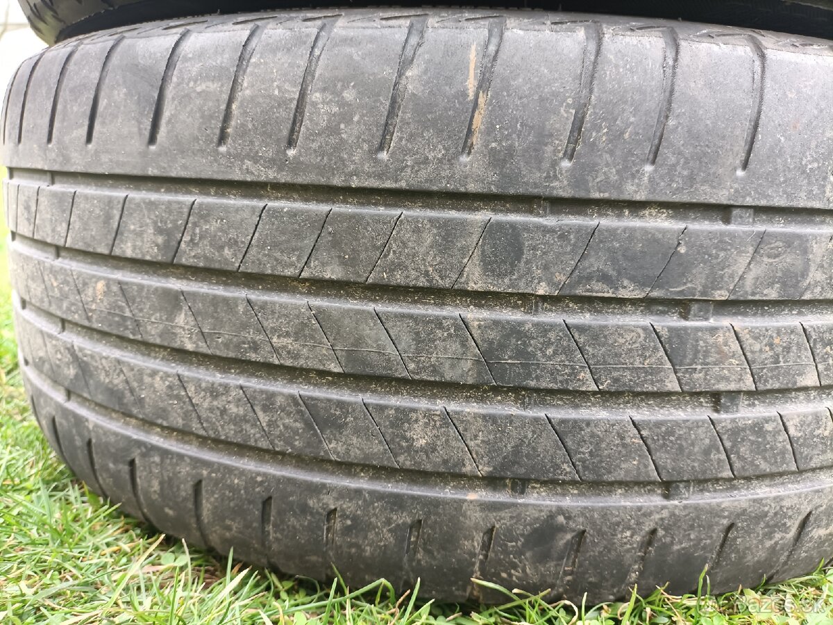 Letné 225/40 R18 CUPRA LEON - 12