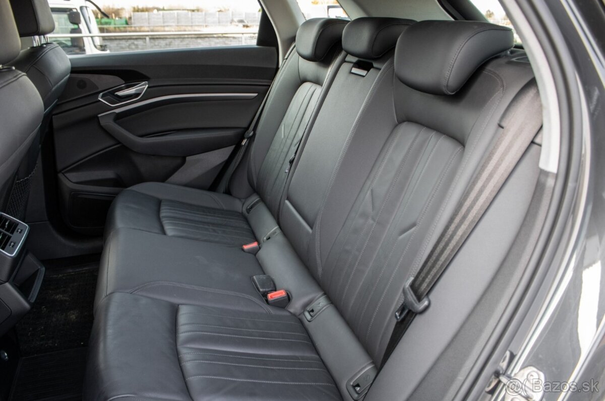 Audi E-tron 50 Quattro, 230kW, AT - 12