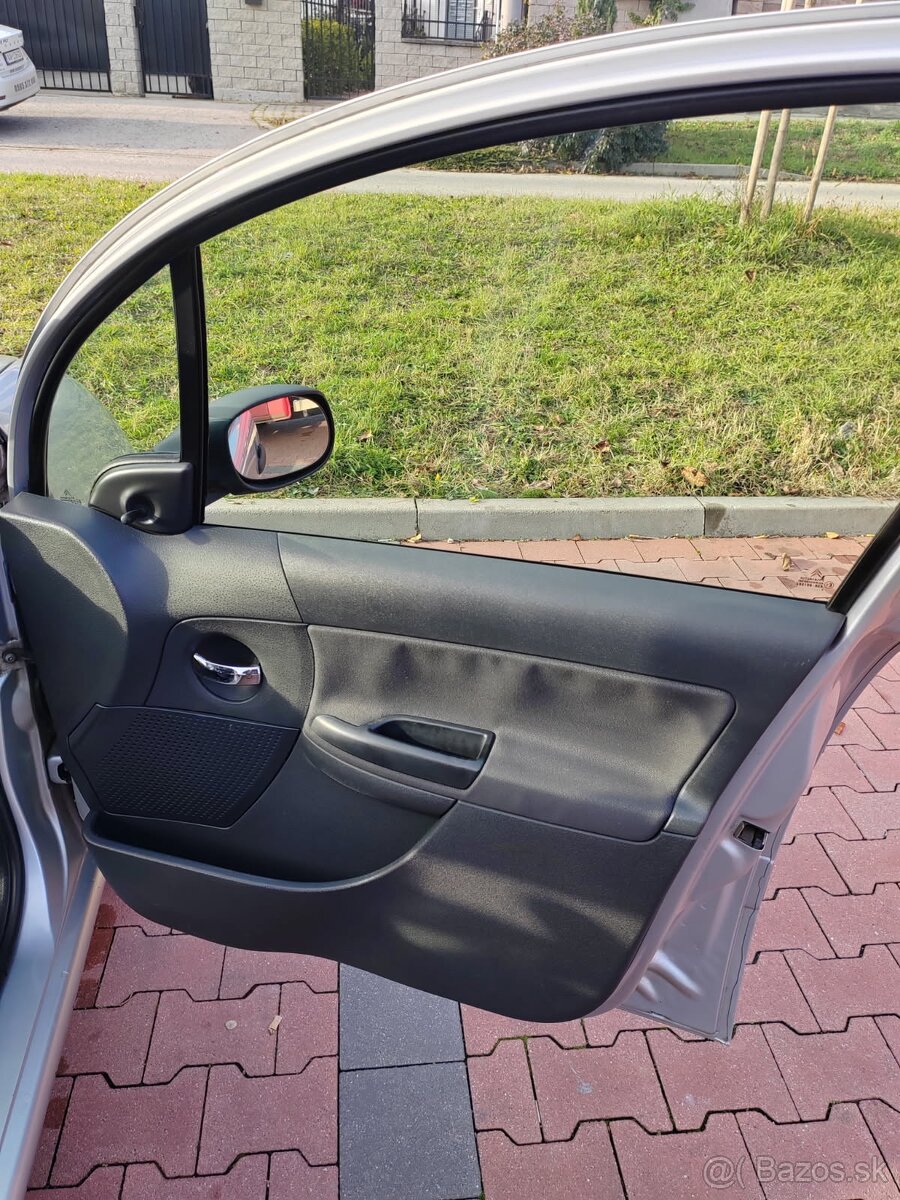 Predám Citroën C3 1.1 Benzín (2005) – NOVÁ STK/EK ZACHOVALÉ - 12