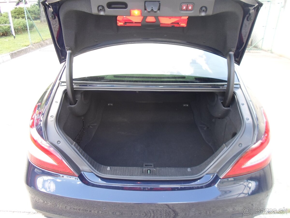 Mercedes-Benz CLS Kupé 400 4x4 245kW automat,F1,360°kamera, - 12