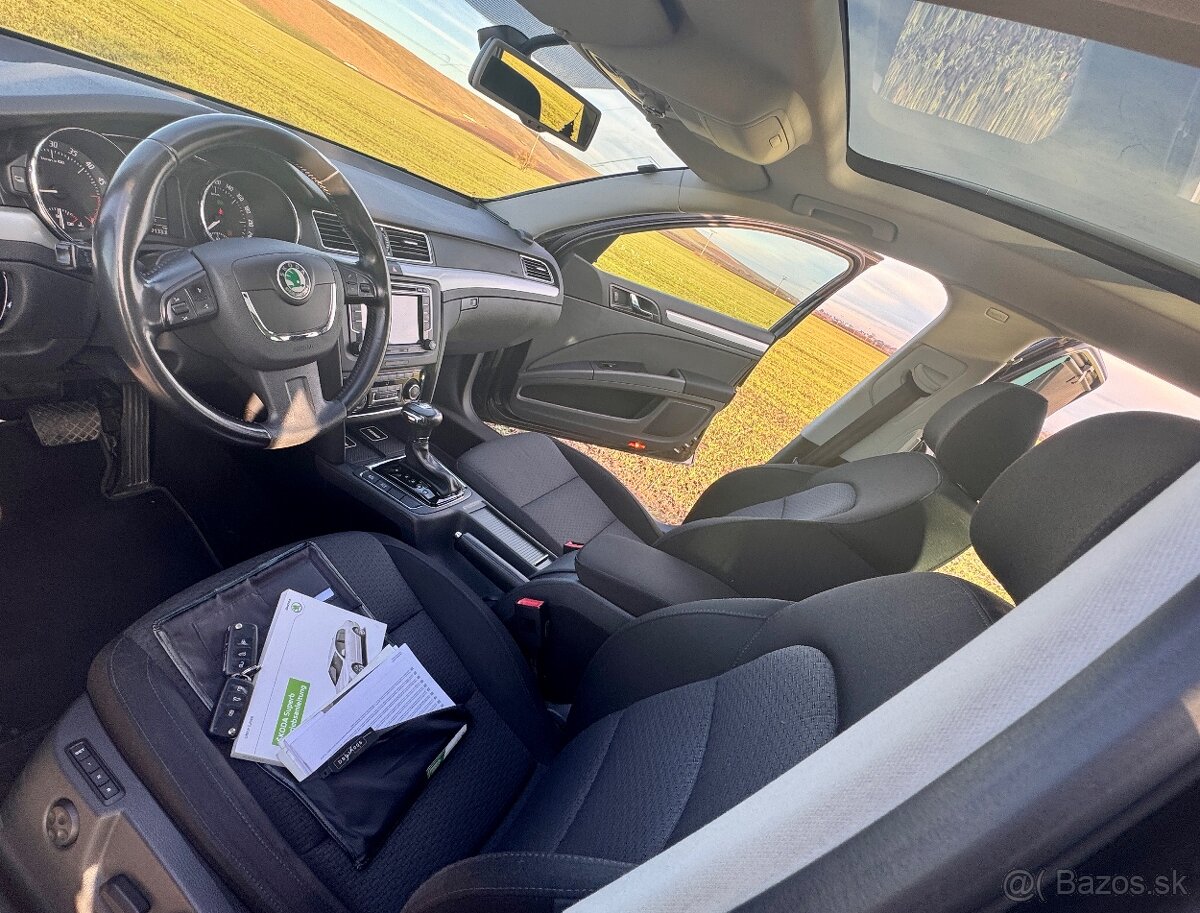 Škoda Superb Scout 4x4 2.0 TDI 103kw DSG+ F1 - 12