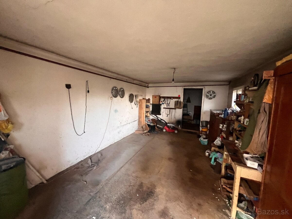 MAĎARSKO - SZALONNA - 5 IZBOVÝ ZREKONŠTRUOVANÝ RD - 12