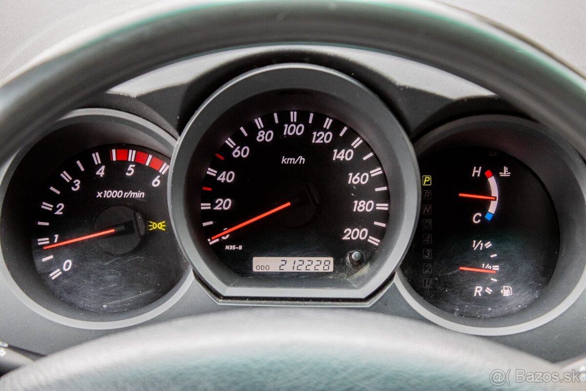 Toyota Hilux DC 3.0 4x4 - 12