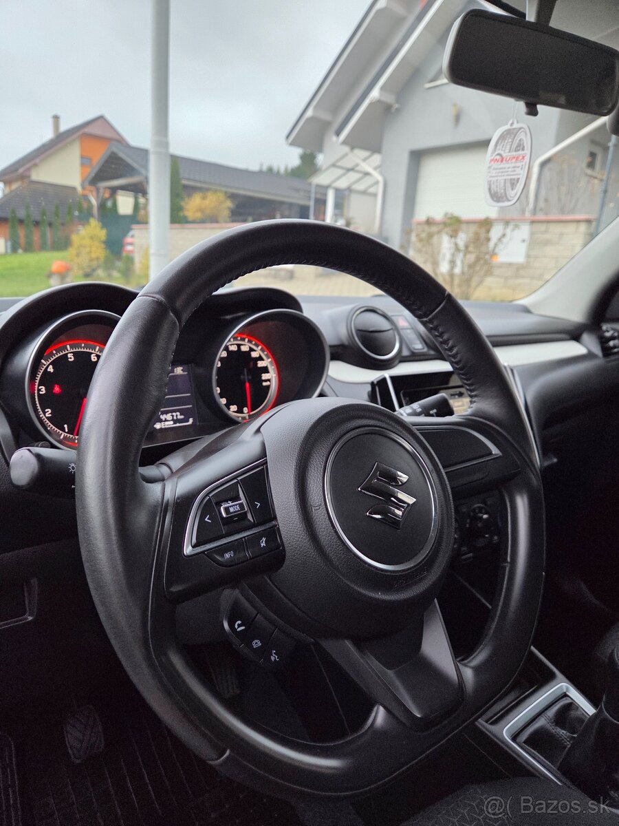 Suzuki Swift 1.2 SR - 12