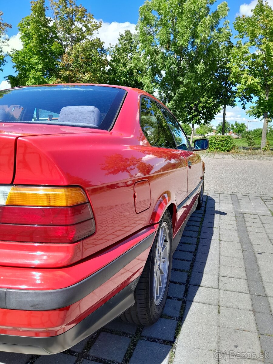BMW E36 316i Coupe – originál stav, investičná príležitosť - 12