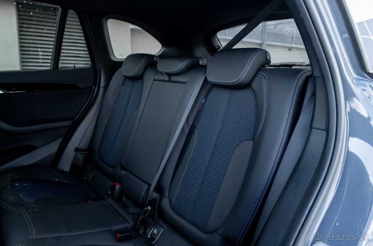BMW X1 20i - 12