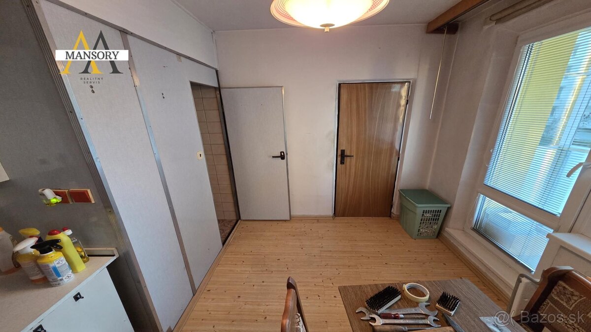 NA PREDAJ, 2-izbový byt v pôvodnom stave Žilina - Vlčince - 12