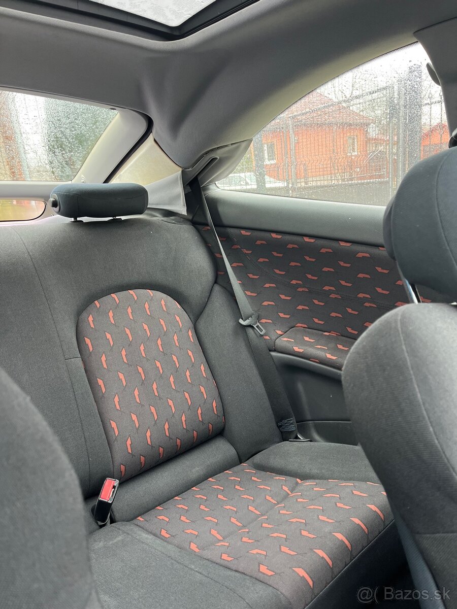 Mercedes-Benz C200 Kompressor Sportcoupé - 12