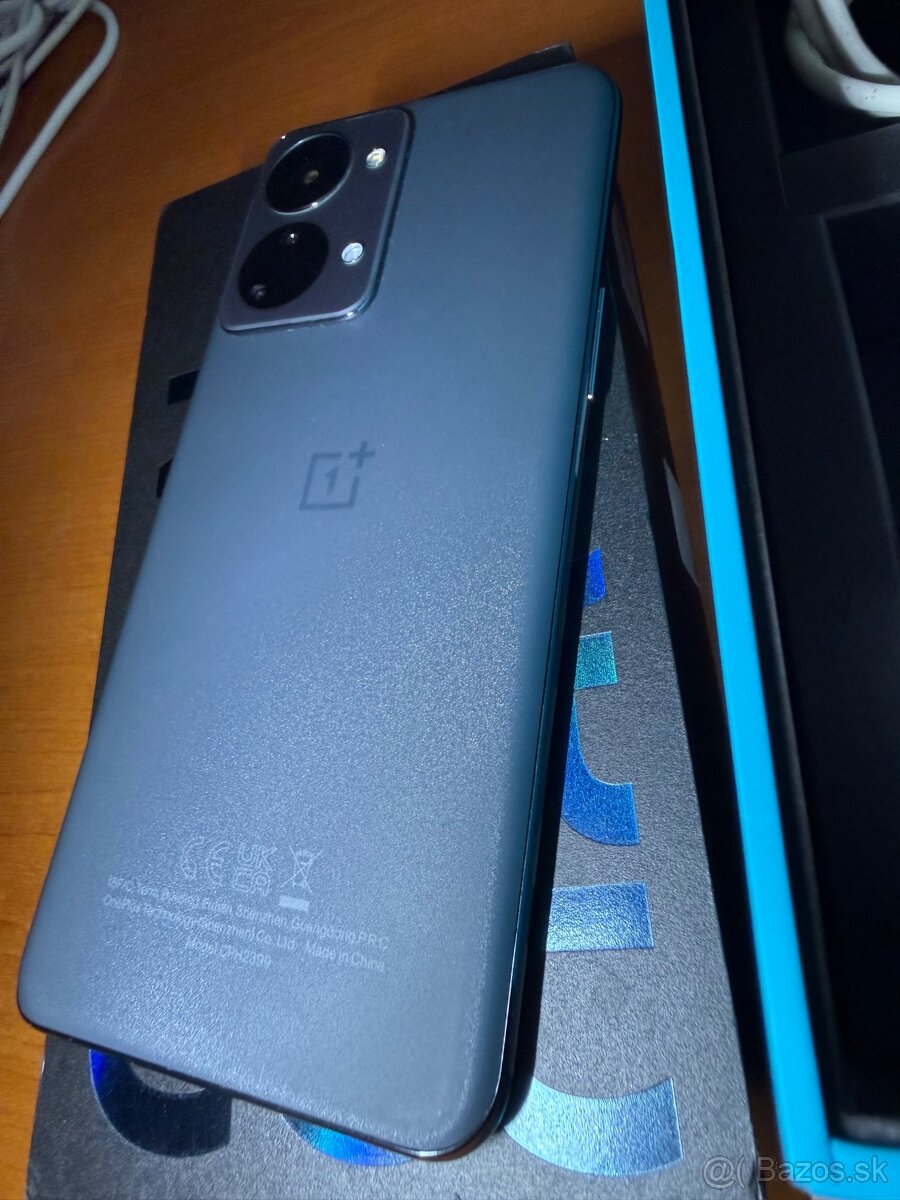 One plus Nord 2T 5G 8/128GB - 12