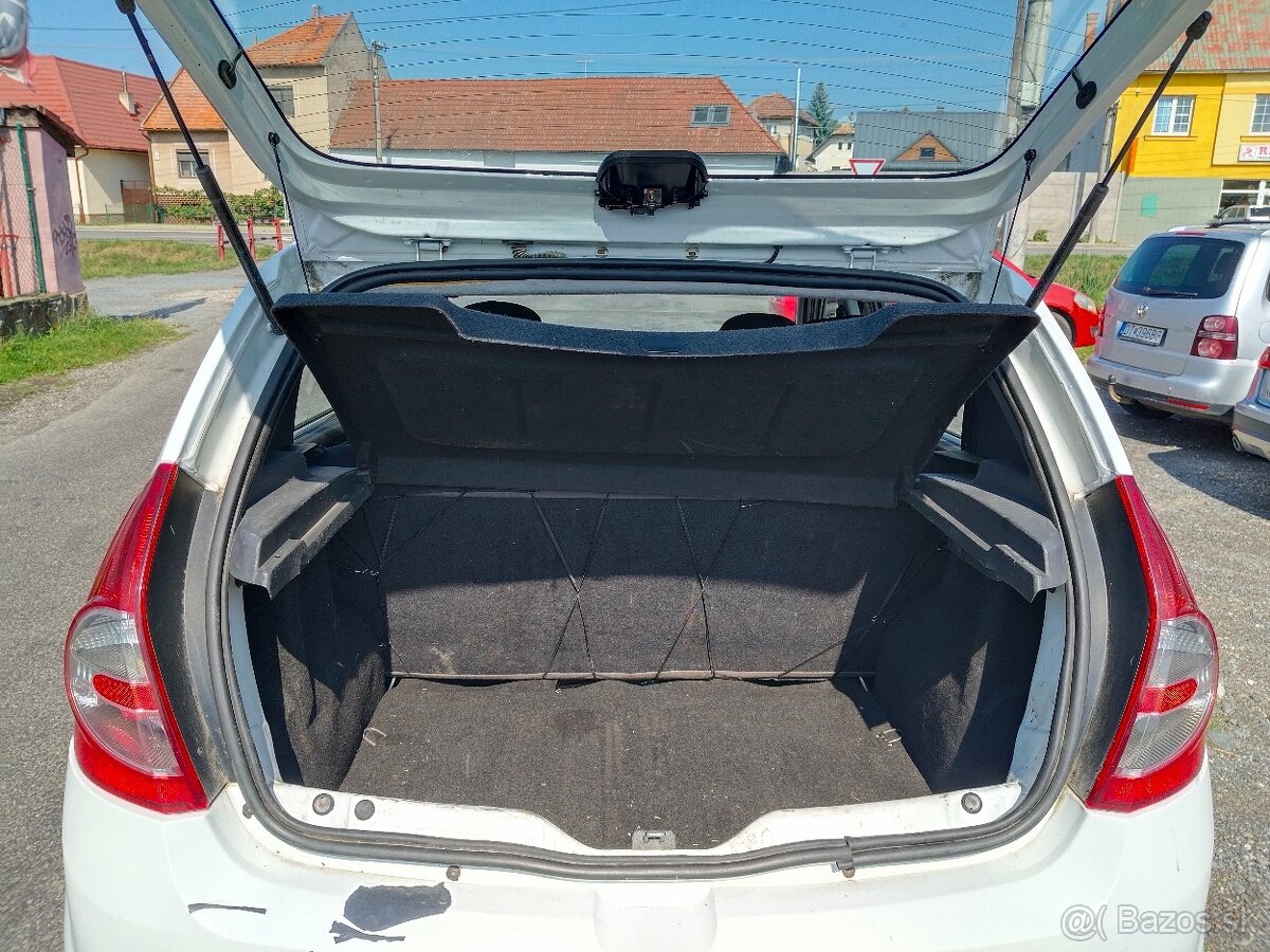 Dacia Sandero 1.4MPi, 55 kW, 2010 - 12