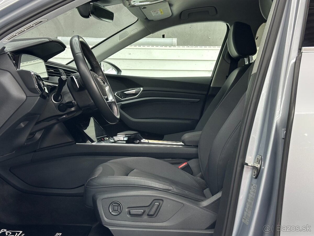 Audi E-tron Sportback 50 Quattro - 12