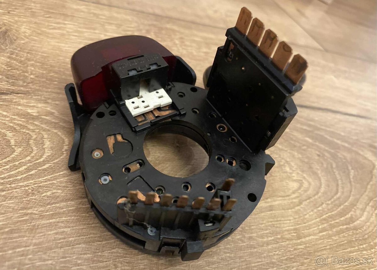 Prepínač smerových svetiel na VW PASSAT B4 Variant - 12