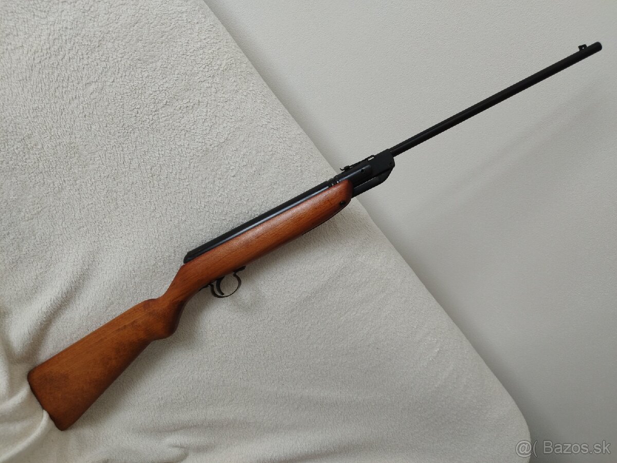 vzduchovka CZ 803 - 12