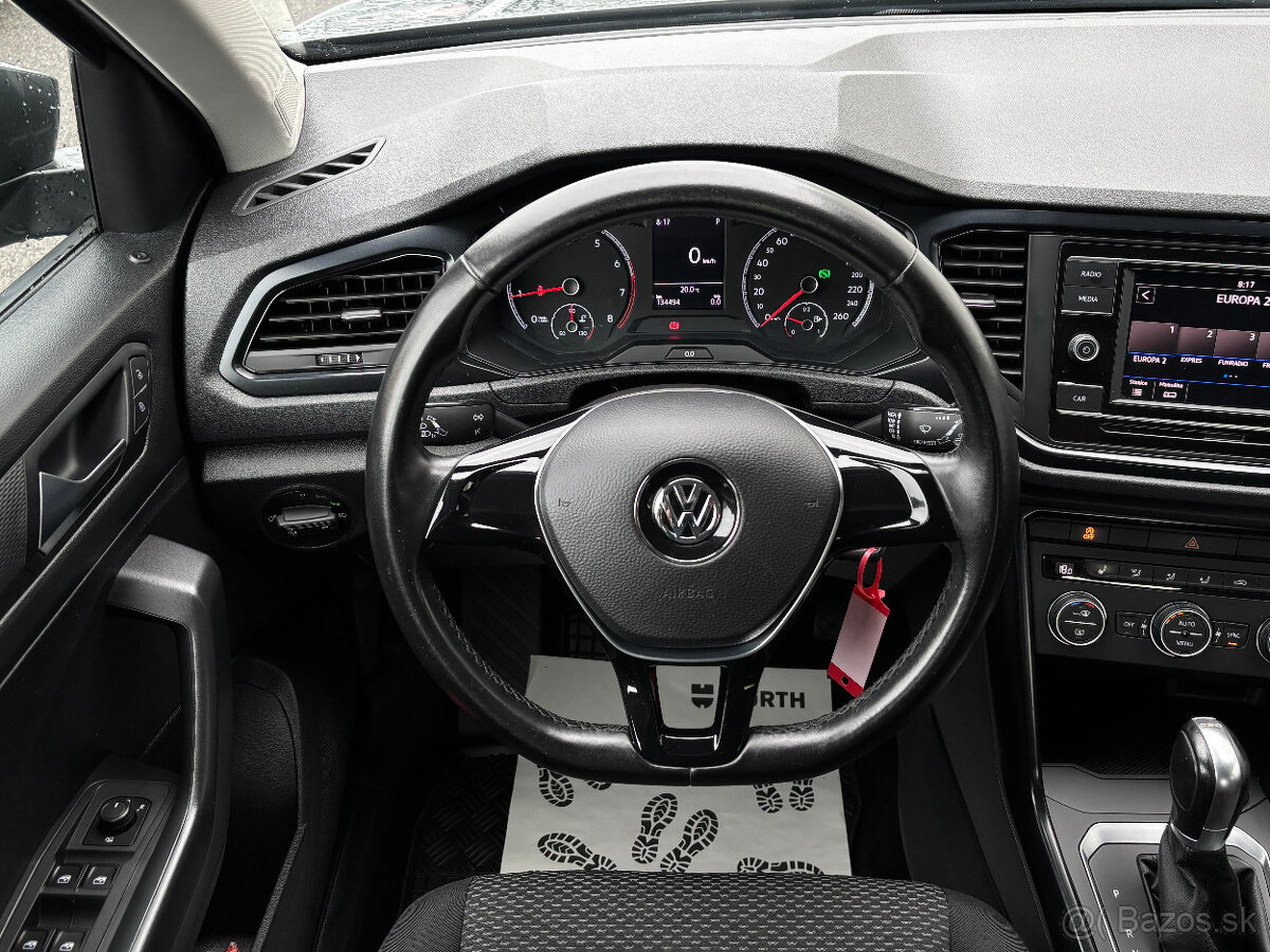 Volkswagen T-Roc 1.5 TSI BMT DSG - 12