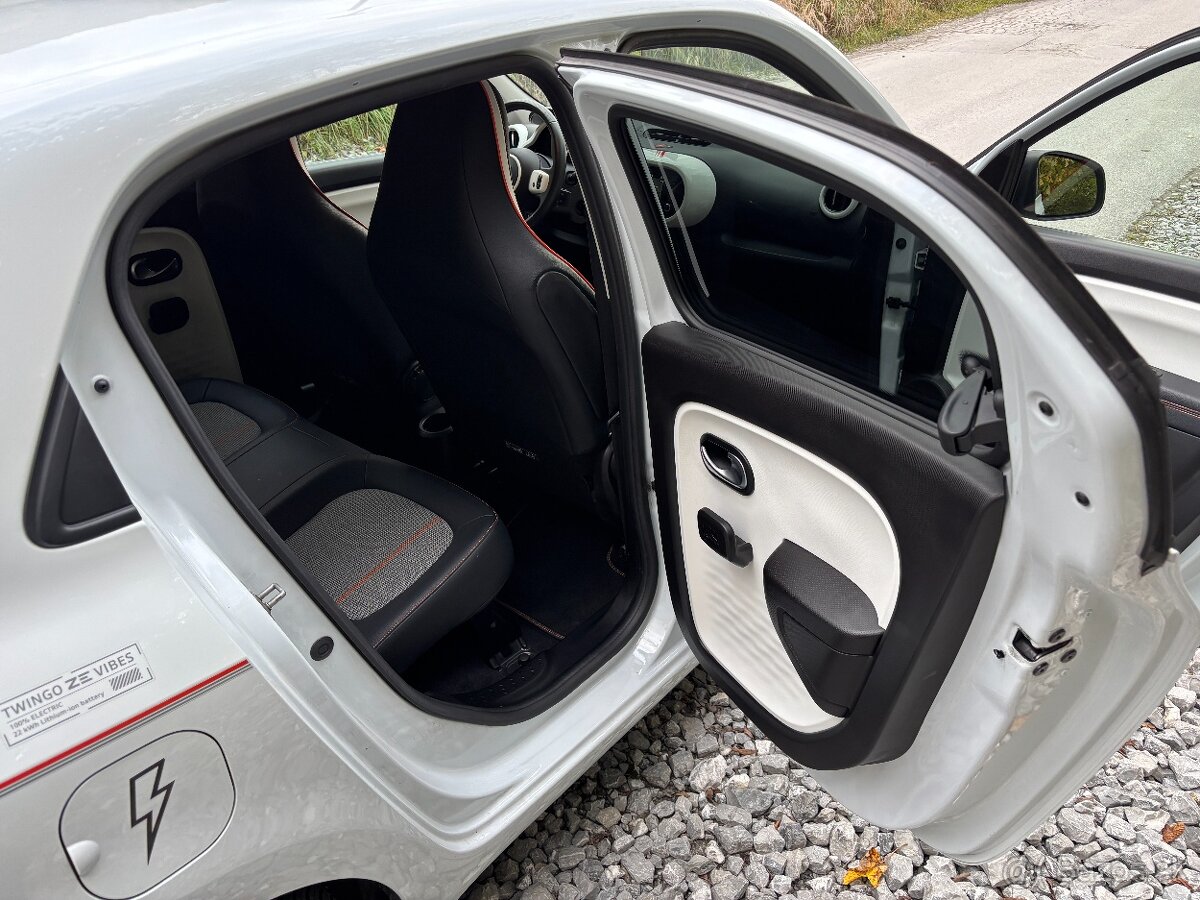 Renault Twingo 3 ZE E Tech Vibes - 12