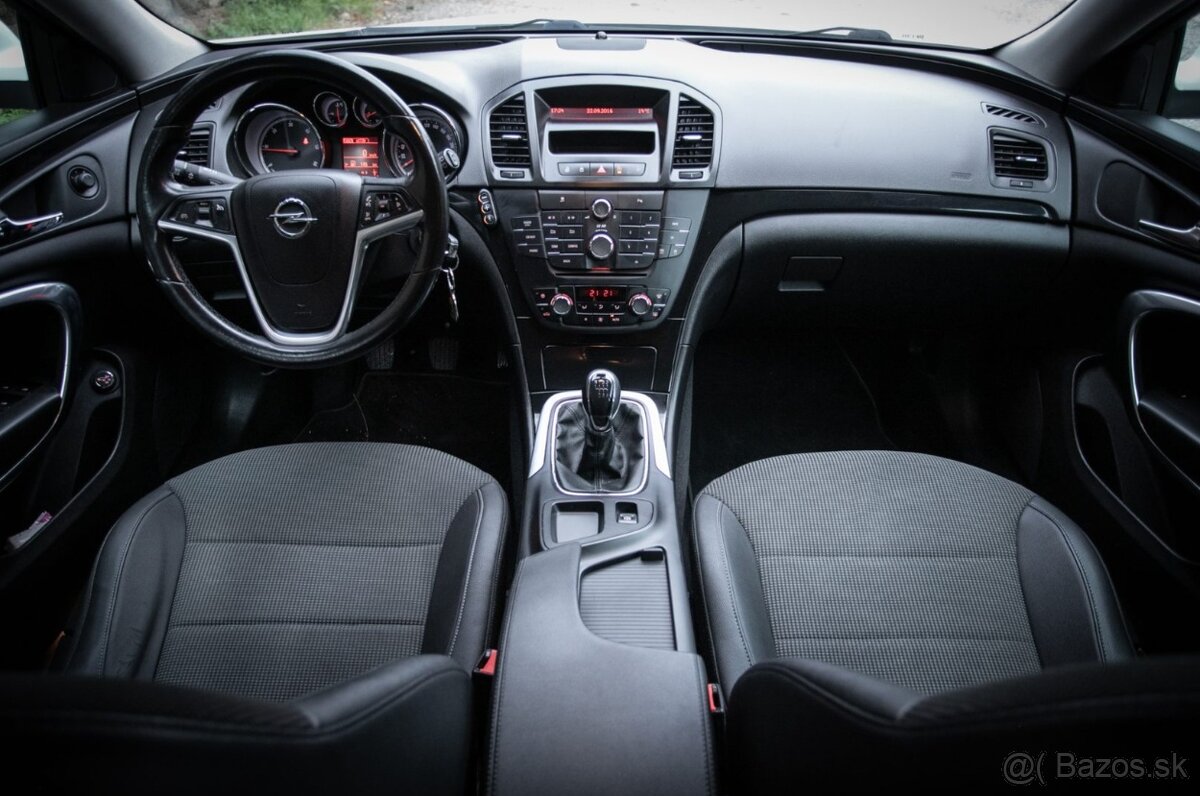 Opel Insignia 2.0 CDTI, 96kW - 12