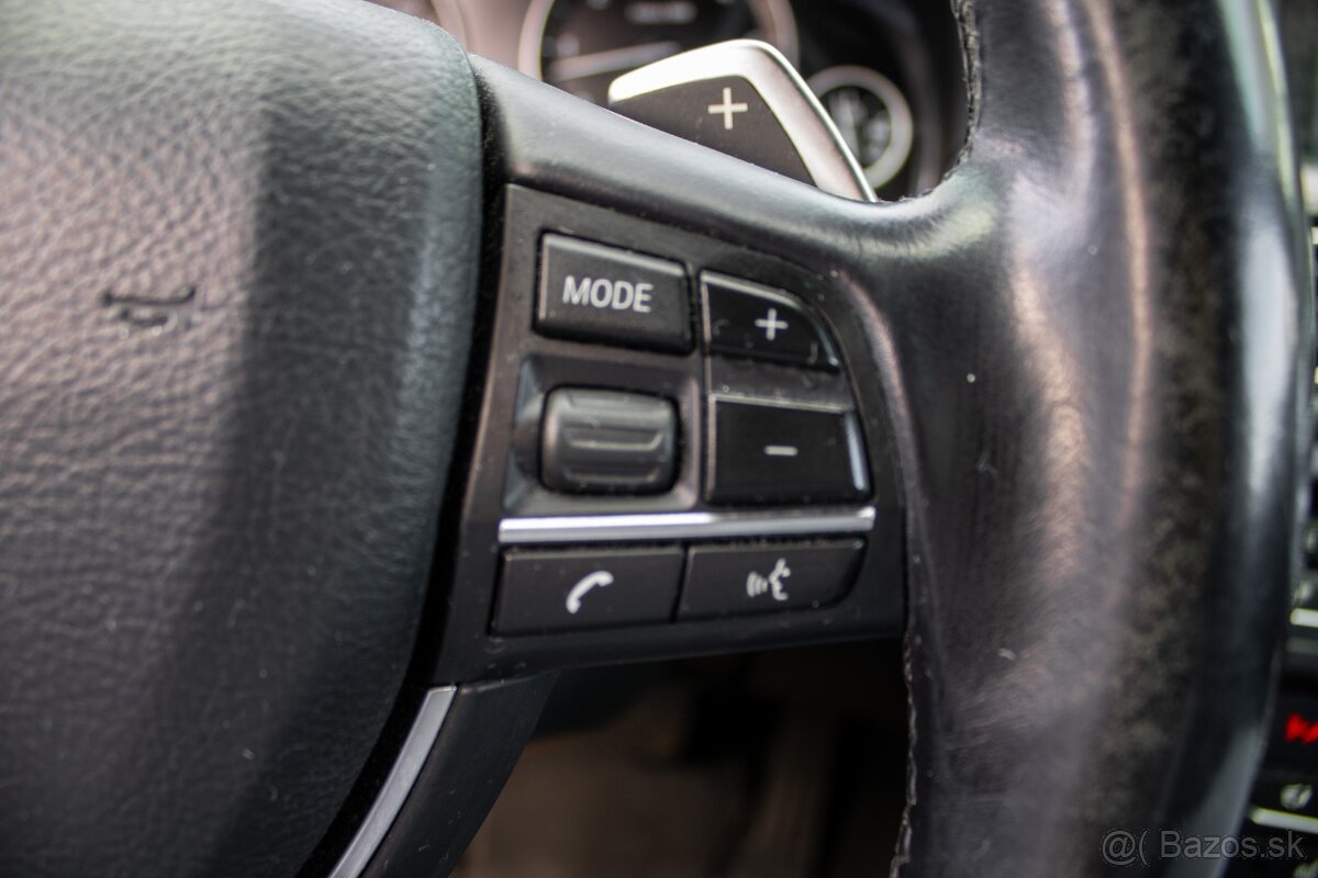 BMW Rad 5 Touring 530d xDrive - 12