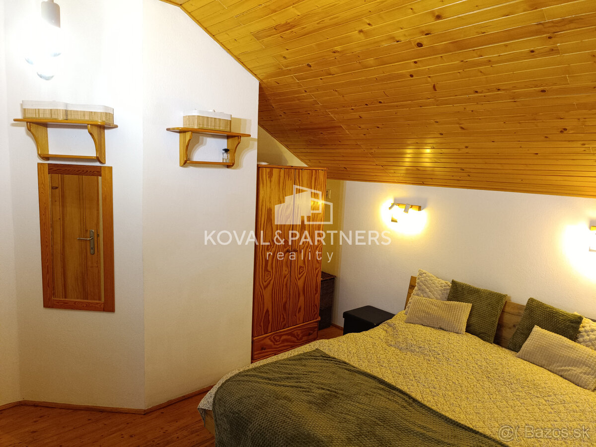 Dva rodinné domy - Cabaj-Čápor - Nitra - 12