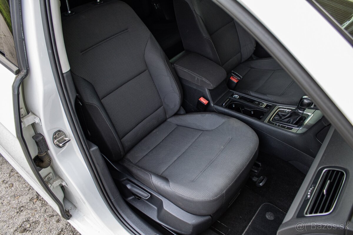 Volkswagen Golf Variant 1.6 TDI Comfortline DSG - 12