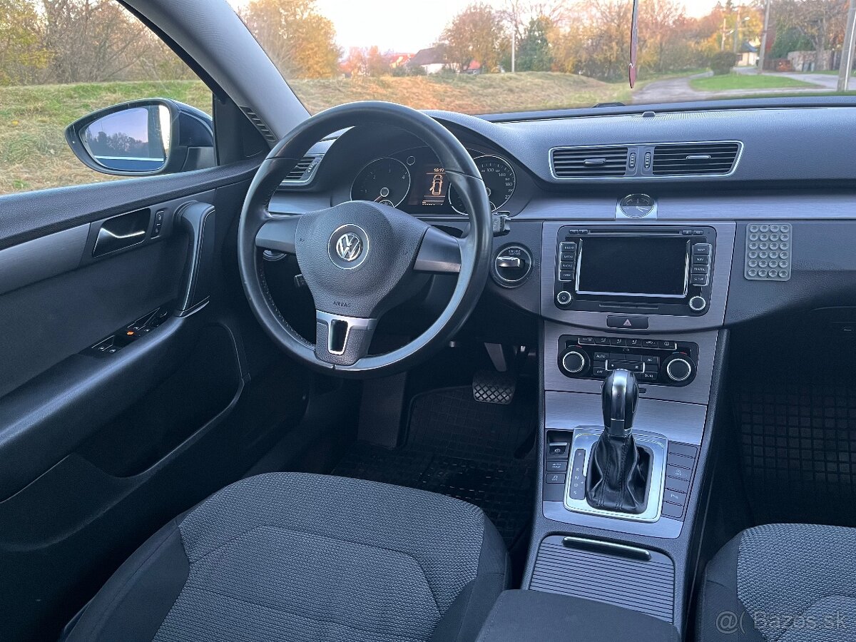 VW Passat b7 combi DSG 2.0TDI - 12